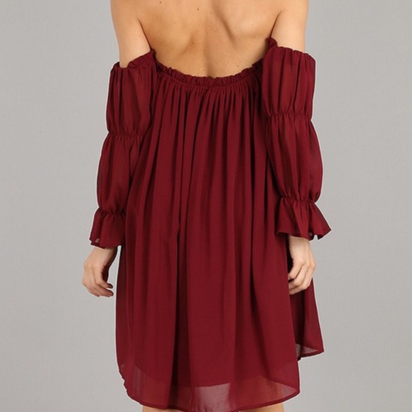 Brandywine Off the Shoulder Dress - Picture 5 of 5